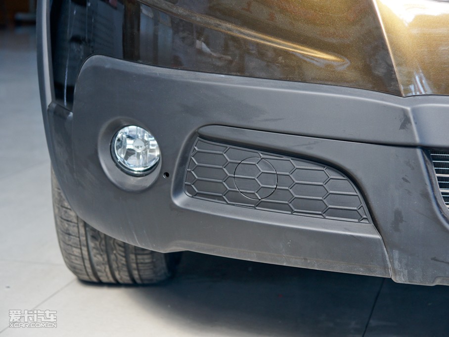 2010AECROSS w 1.5L ԄF