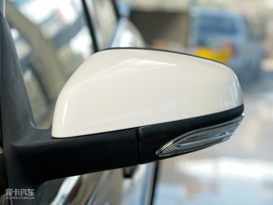 2010AECROSS w 1.5L ԄF