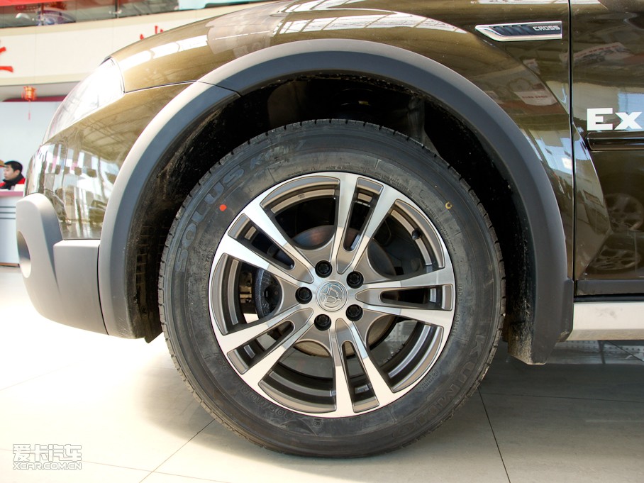 2010AECROSS w 1.5L ԄF