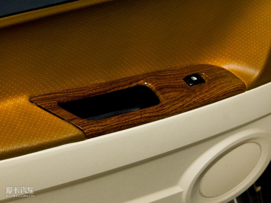 2010AECROSS w 1.5L Ԅ(dng)F