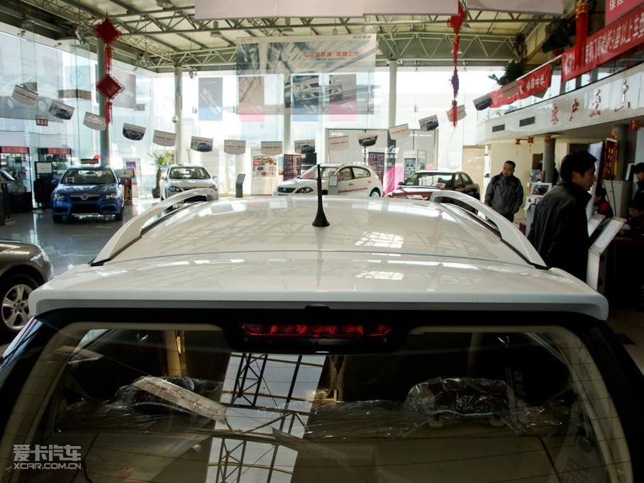 2010�����A�E��CROSS �w�� 1.5L �Ԅ����F��