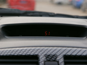 2010款飞炫 1.5L 手动时尚版 中控区