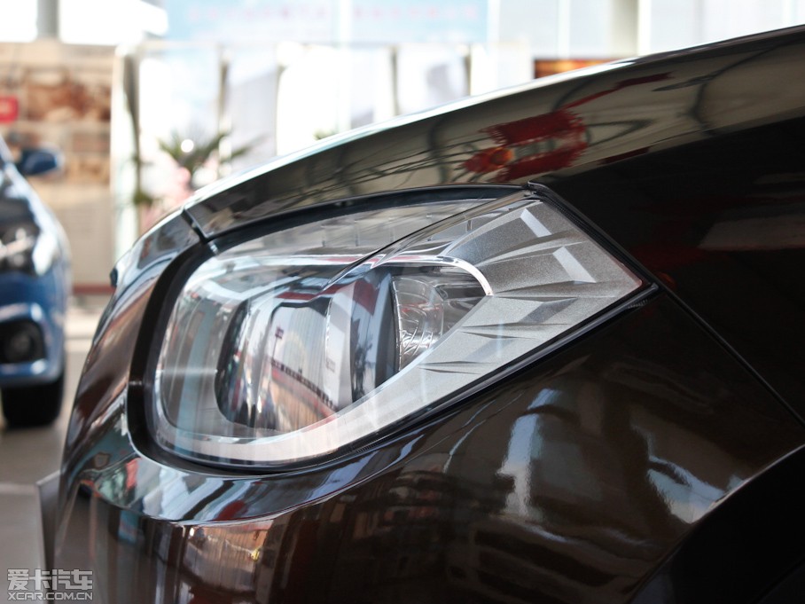 2012�����AV5 1.6L �ԄӺ��A��