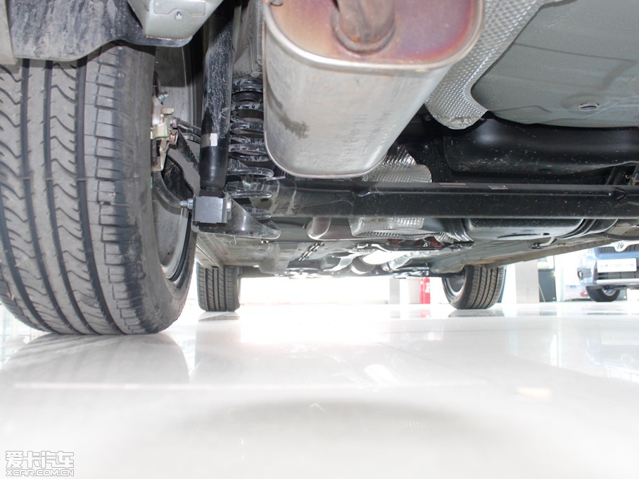 2012�����AV5 1.6L �ԄӺ��A��