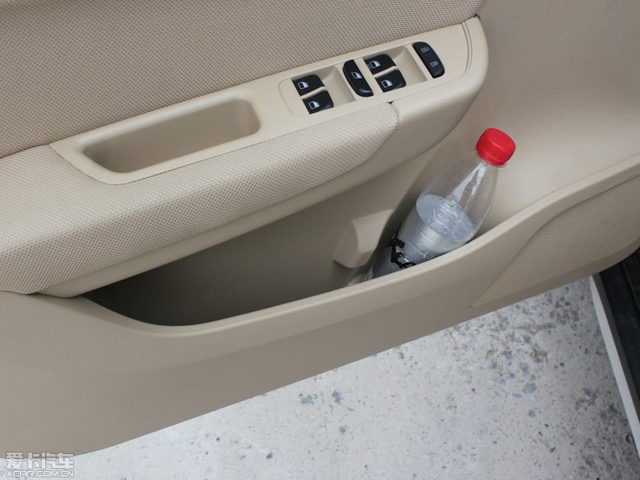 2012AV5 1.6L ք(dng)A