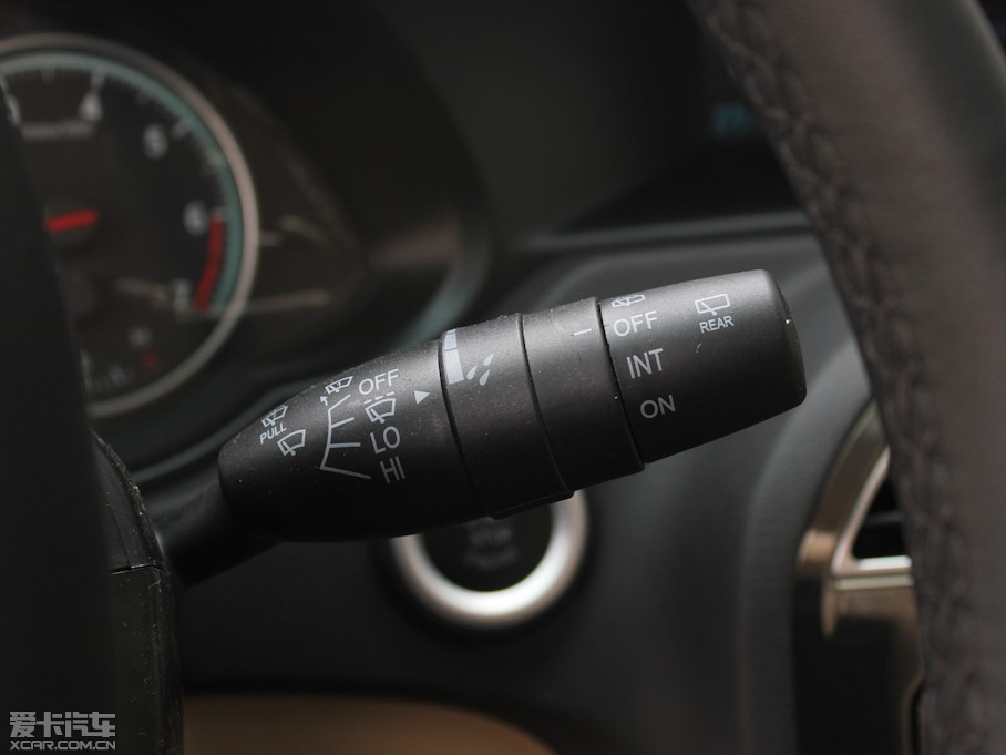 2012AV5 1.6L ք(dng)A