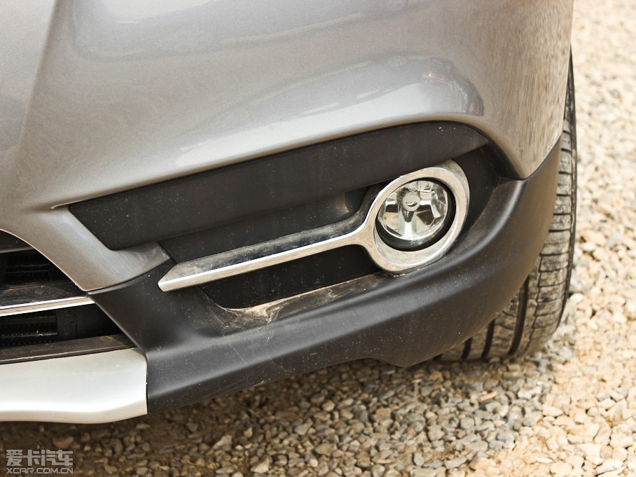 2012�����AV5 1.5T �Ԅ��\�Ӱ�