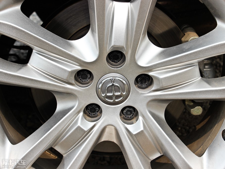 2012�����AV5 1.5T �Ԅ��\�Ӱ�