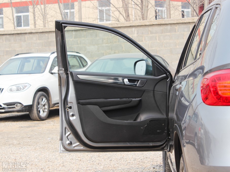 2012AV5 1.5T Ԅ(dng)\(yn)(dng)