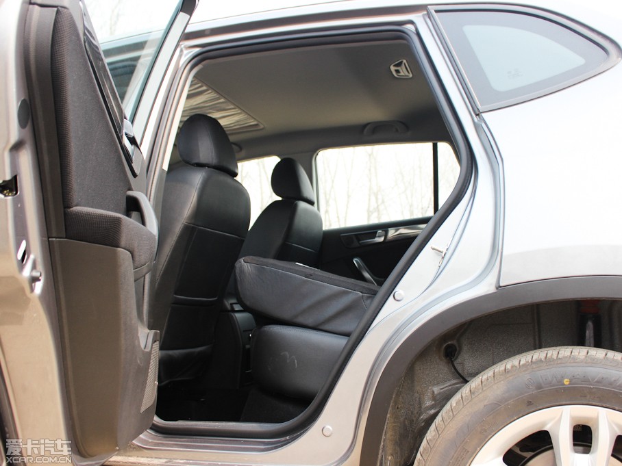 2012�����AV5 1.5T �Ԅ��\�Ӱ�