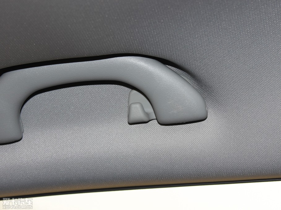 2012�����AV5 1.5T �Ԅ��\�Ӱ�