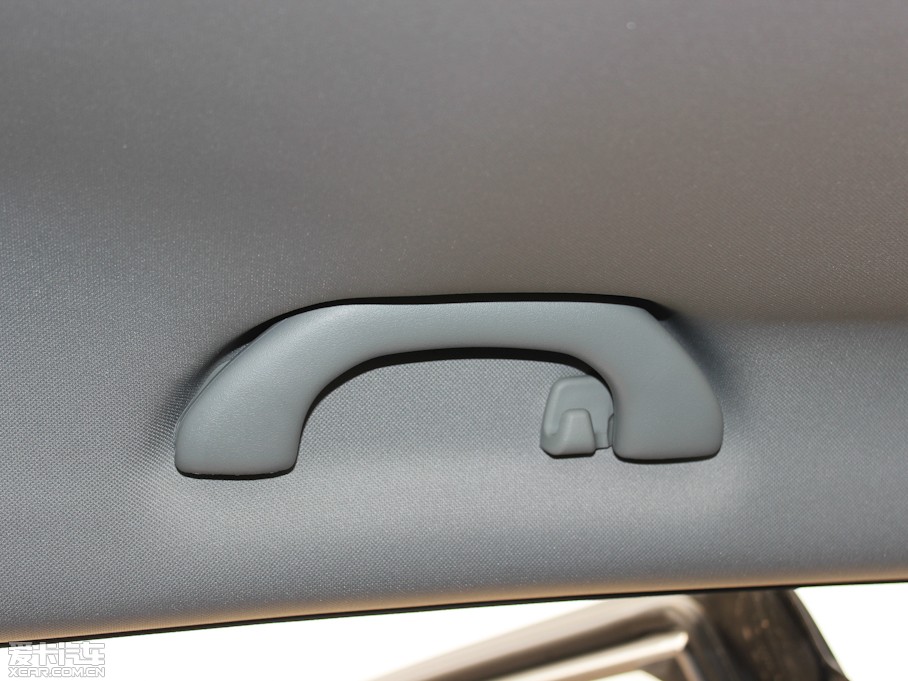 2012�����AV5 1.5T �Ԅ��\�Ӱ�