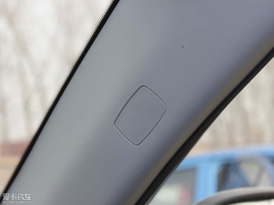 2012�����AV5 1.5T �Ԅ��\�Ӱ�