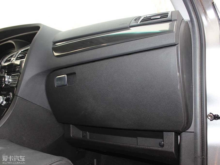 2012�����AV5 1.5T �Ԅ��\�Ӱ�