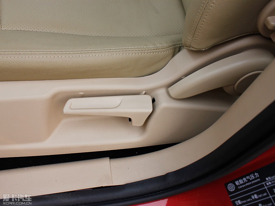 2012AV5 1.5T ք(dng)A