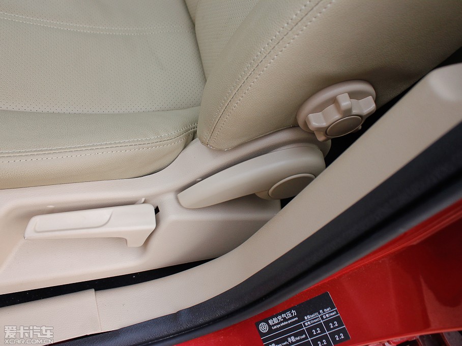 2012�����AV5 1.5T �քӺ��A��