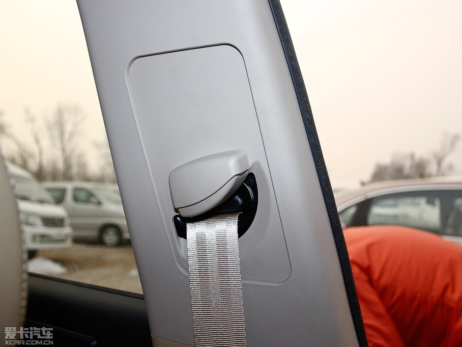 2012�����AV5 1.5T �քӺ��A��