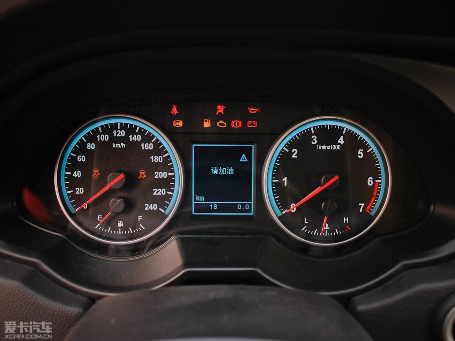 2012�����AV5 1.5T �քӺ��A��