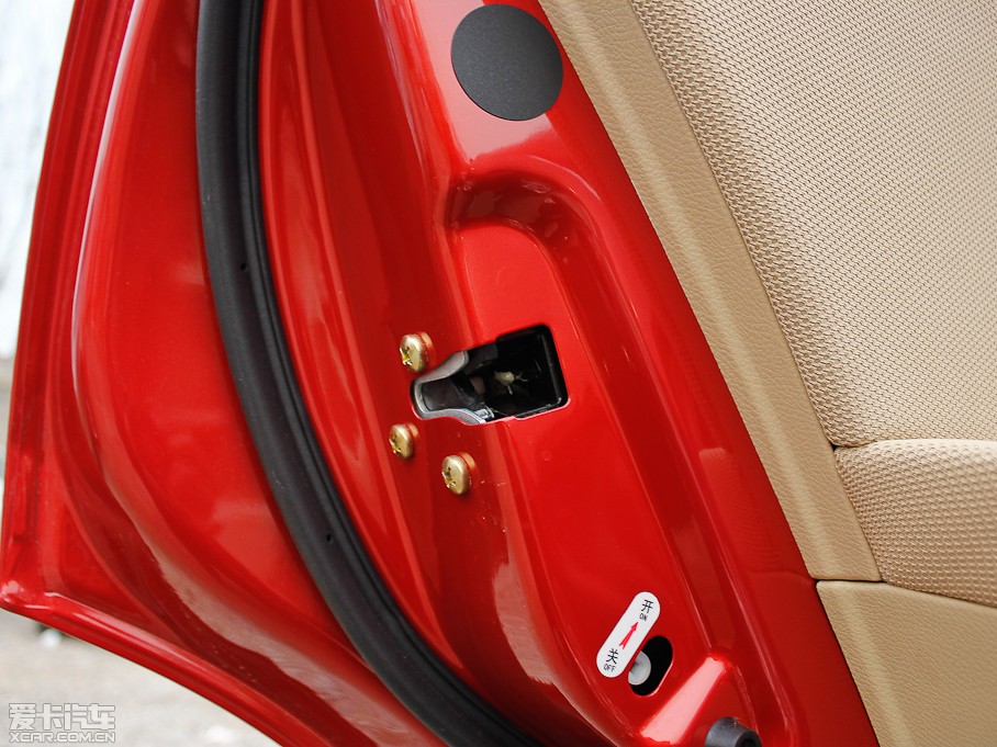 2012�����AV5 1.5T �քӺ��A��