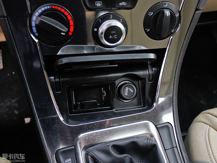 2012�����AV5 1.5T �քӺ��A��