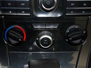 2012款1.6L 自动豪华版 空调调节