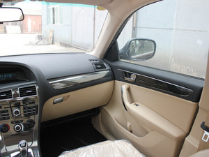 2012款1.6L 手动豪华版 中控区