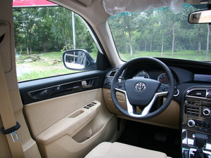 2012款1.5T 自动四驱豪华版 中控区