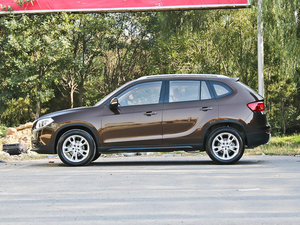 2012款1.6L 手动舒适版 正侧（左）