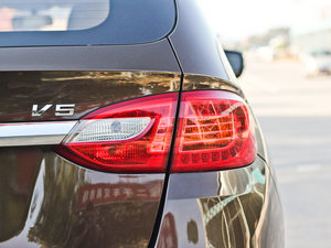 2012款1.6L 手动舒适版 尾灯