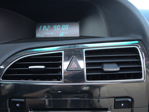 2012款1.5T 自动豪华版 空调出风口