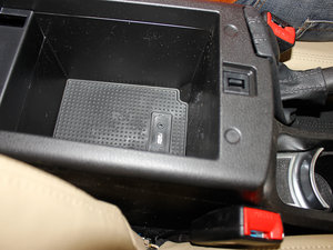 2012款1.5T 手动豪华版 空间座椅