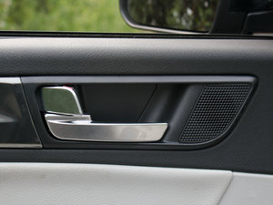 2011款1.5T 手动舒适版 空间座椅