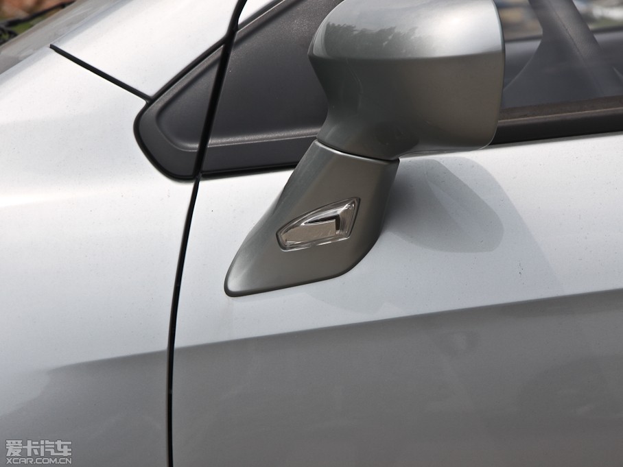 2012AH230 1.5L AMT촰