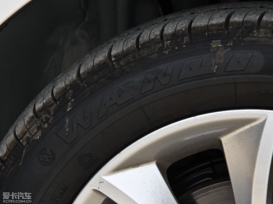 2012AH230 1.5L AMT촰