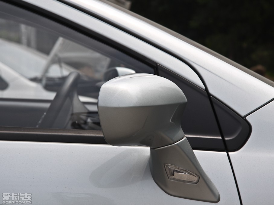 2012AH230 1.5L AMT촰