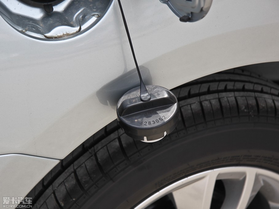 2012AH230 1.5L AMT촰