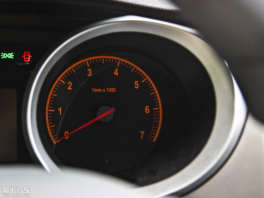 2012AH230 1.5L AMT촰