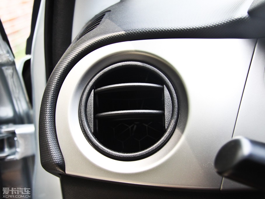 2012AH230 1.5L AMT촰