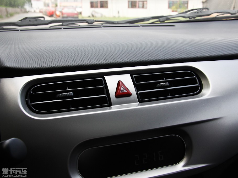 2012AH230 1.5L AMT촰