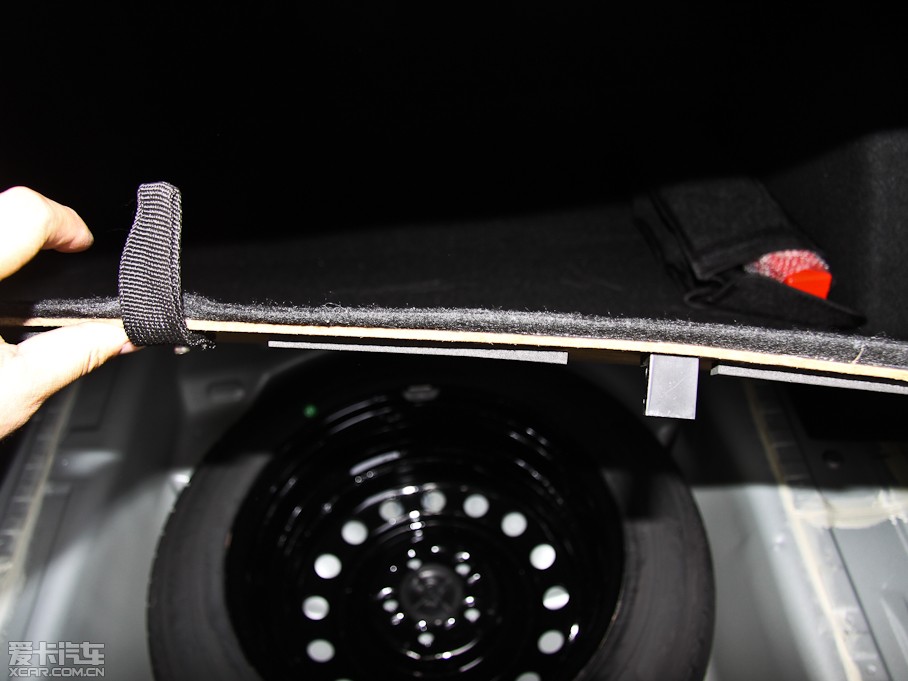 2012AH230 1.5L AMT촰