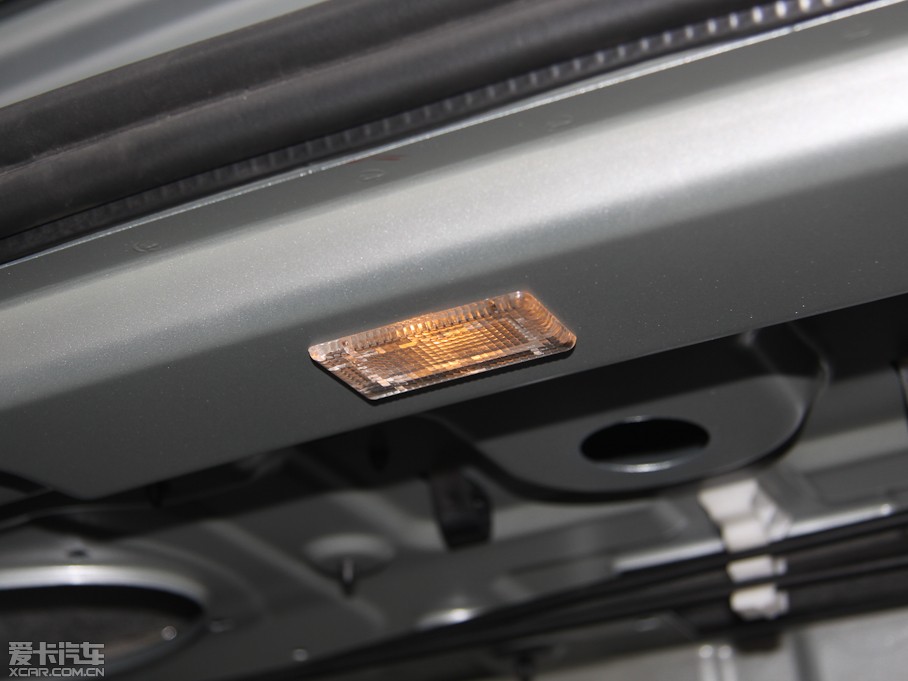 2012AH230 1.5L AMT촰