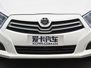 2012款1.5L 手动精英版 中网