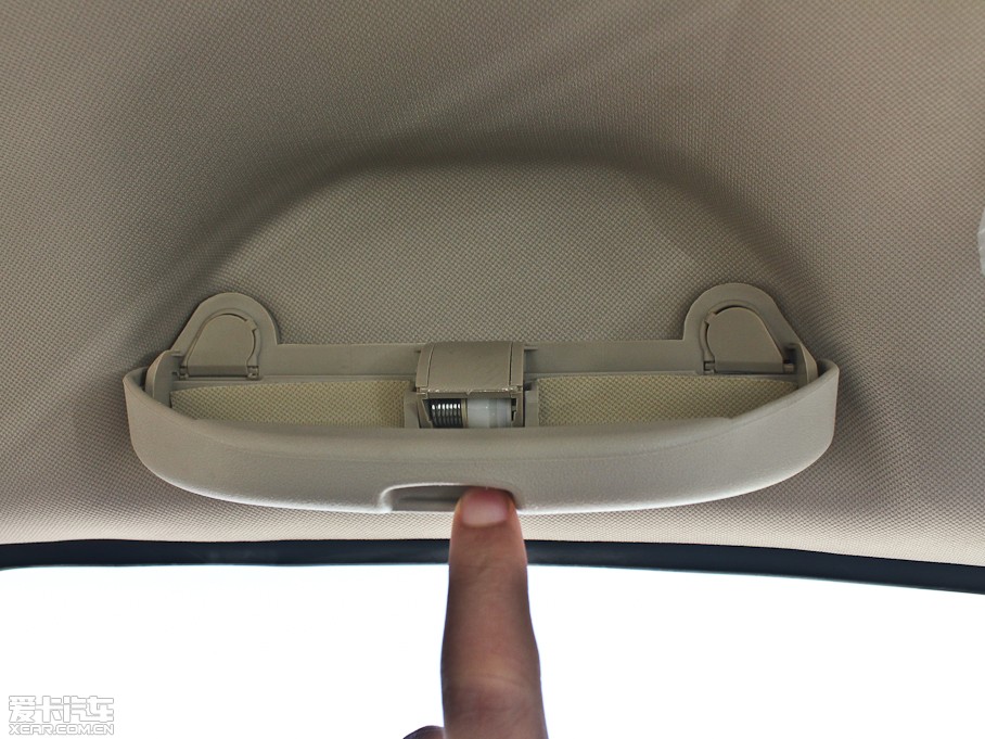 2013AH330 1.5L քӺA