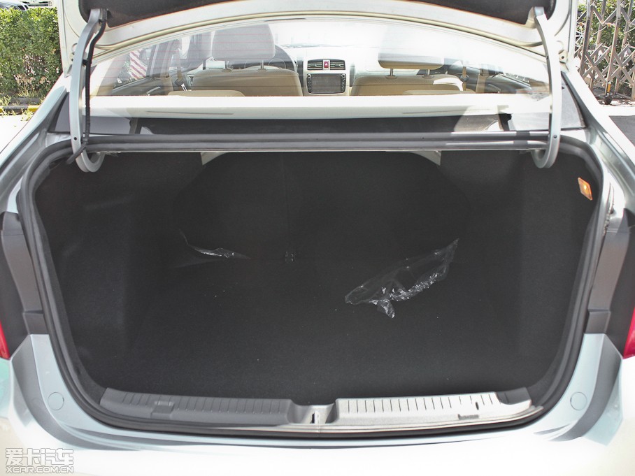 2013AH330 1.5L ք(dng)A