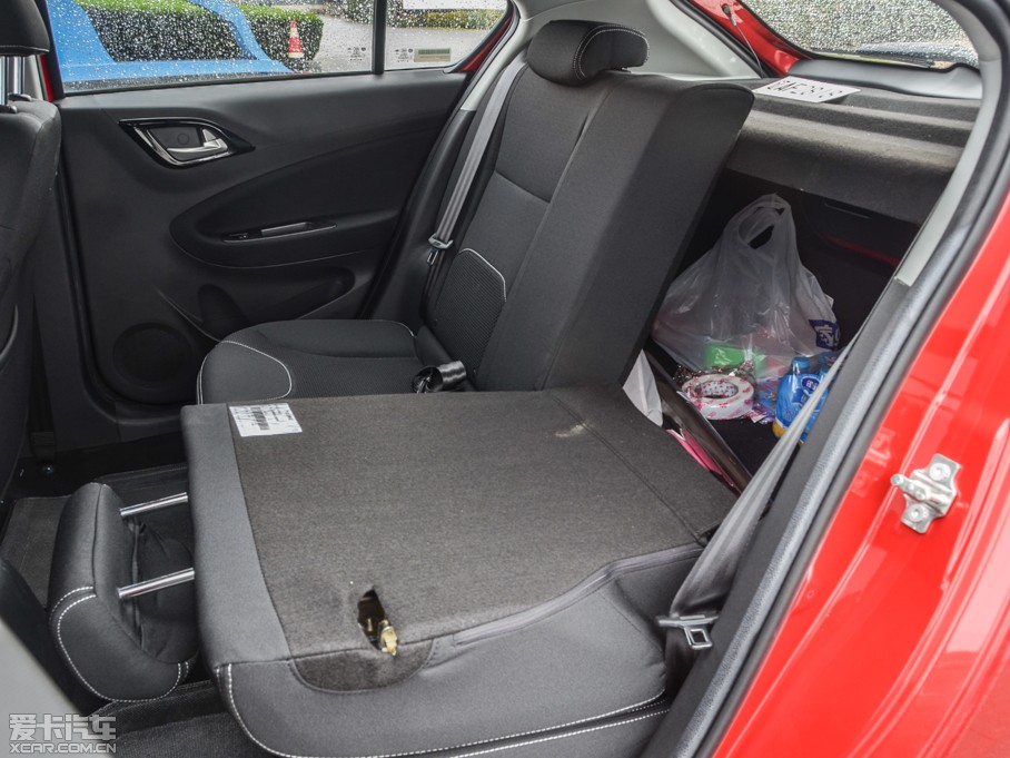 2014AH220 1.5L AMT촰