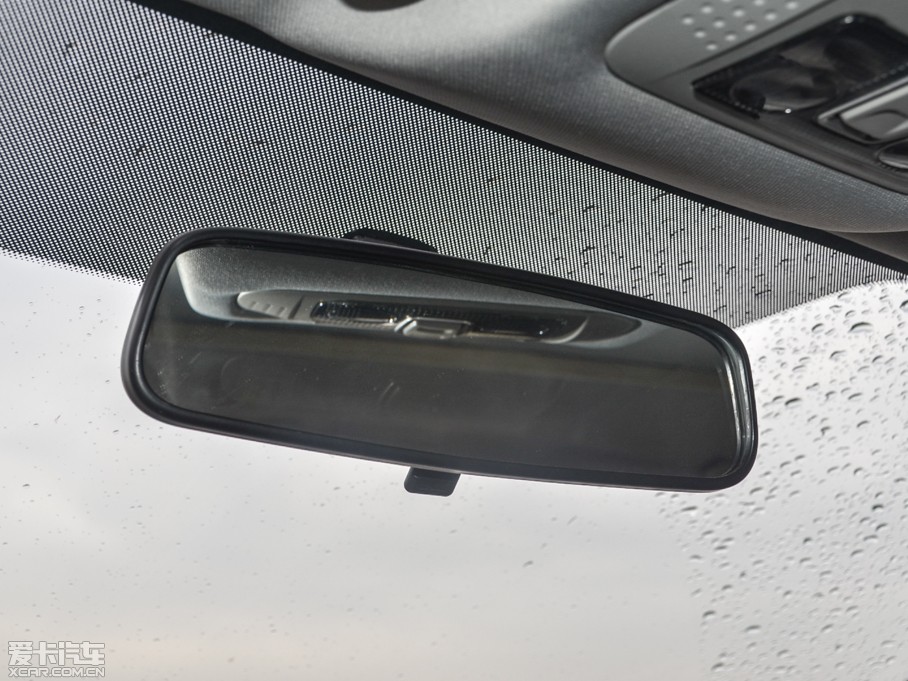 2014AH220 1.5L AMT촰