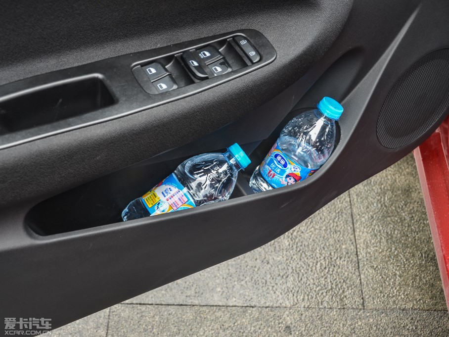 2014AH220 1.5L AMT촰