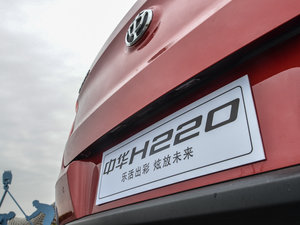 2014款1.5L AMT天窗版 细节外观
