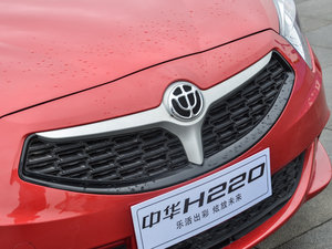 2014款1.5L AMT天窗版 细节外观