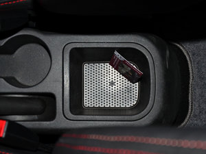 2014款1.5L 手动舒适型 空间座椅